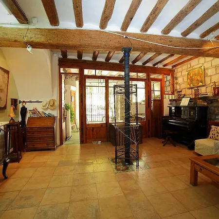 Guest house Arthostal 2*
